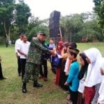 Semangat Hari Pahlawan, KKN UNNES Juga Andil Membangun Batang
