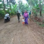 TMMD Kodim Batang Sukses Warga Semangat Bersih Bersih Lingkungan