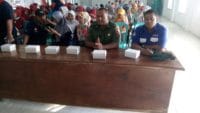 Penyerahan Ikan Cupang oleh Paguyuban Wartawan Atasi DBD