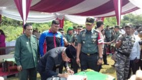 Penandatangan Pelaksanaan TMMD Ke 104