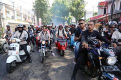 Dukung Film Dilan, Wali Kota Bandung Ikut Konvoi