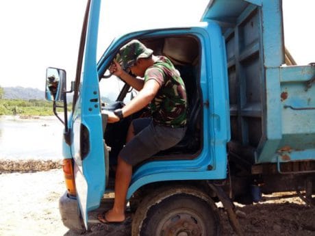 Edi Berikan Tip Perawatan Mobil yang Baik