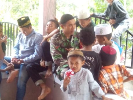 Rumah Warga Ramai Terus di Kunjungi Satgas TMMD