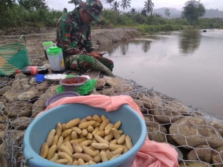Demi Menyelamatkan Warga Kab Sigi, Satgas TMMD Percepat Pembangunan