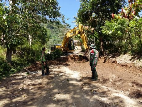 Di TMMD Anggota TNI Beri Wahana Baru