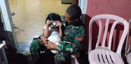 Membangun Desa Terisolir, Satgas TMMD 104 Pun Rindu Keluarga