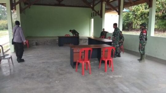 Jembatan 03 Sudah 95 Persen Ini Dia Aksi Serka Junaid Di Tengah Jembatan