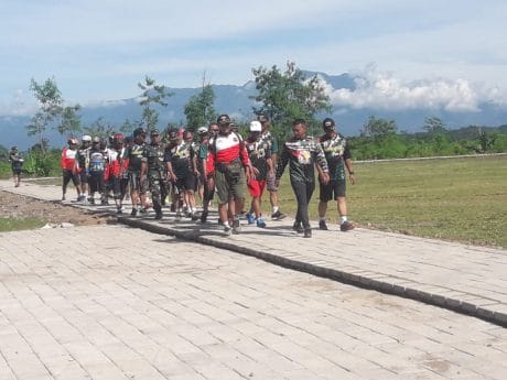 Dandim 0824 Jember Mencoba Melintasi Jogging Track