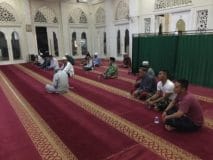 Personel Satgas TMMD Ikuti Yasinan Bersama Warga Di Masjid Al-Hidayah