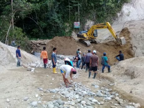 Prajurit Terus Berpacu Laksanakan Pekerjaan TMMD 104 Donggala