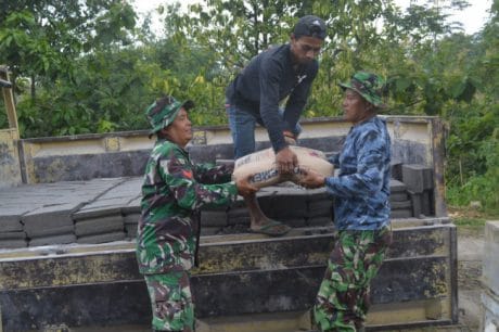 Percepat Sasaran Fisik TMMD, Droping Material Terus Dilakukan