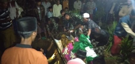 Satgas TMMD Ke 104 Kodim 0824/Jember Tidak Hanya Larut Dalam.Pengerjaan Bangunan Fisik Saja.