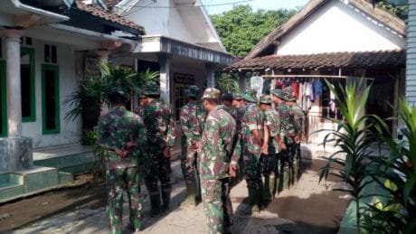 Danton Satgas TMMD Ke – 104 Kodim 0824/Jember Pimpin Apel Kesiapan Sasaran Fisik Dsn. Paleran, Ds. Gunungmalang