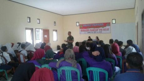 TMMD Beri Edukasi Bahaya HIV/AIDS ke Masyarakat Konawe