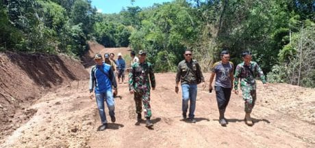 Dandim 1422/Maros Tinjau Perkembangan Kegiatan TMMD