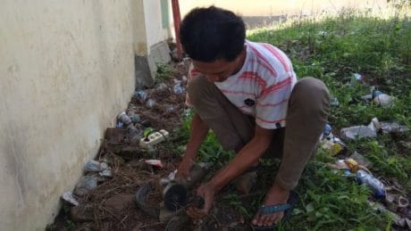 Kawat untuk Pengikat Besi Bahan Cor Mulai Dipotong