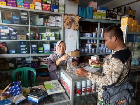 Adanya TMMD Pemalang, Kenaikan Omset Toko Bangunan di Jatiroyom