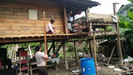 Rumah Ibu Ansi di Dusun Galung dibedah