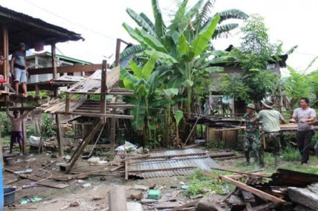 Keterlibatan TNI – POLRI Dalam Bedah Rumah