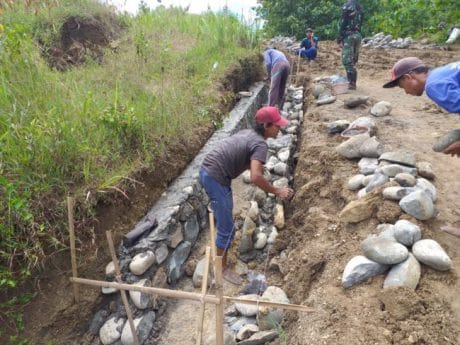 Progres Saluran Drainase 40% H-10 TMMD Reguler 104 Pemalang