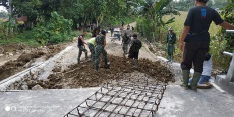 Ya seperti inilah kita, di saat istirahat