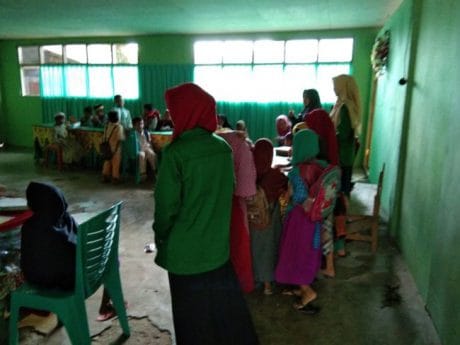 Mahasiswa tersebut, tidak hanya mengadakan penelitian