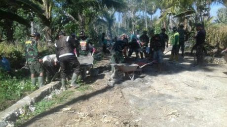 Menurut Lettu Kav. Rano, dirinya membantu warga