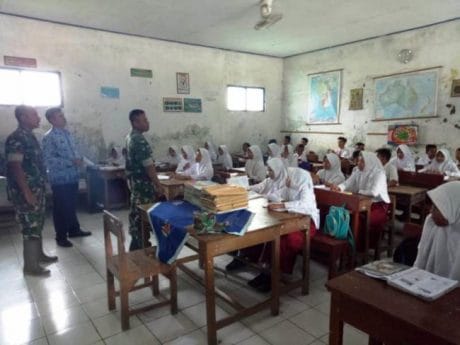 Prajurit TNI Pemalang Kaderisasi Militer Murid SD Jatiroyom