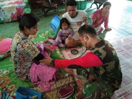 Satgas TMMD peduli kesehatan warga