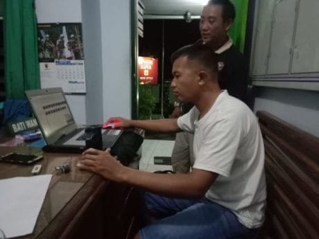 Semangat Koptu Suroso Dalam Mendokumentasikan dan Melaporkan Perkembangan TMMD Ke-104