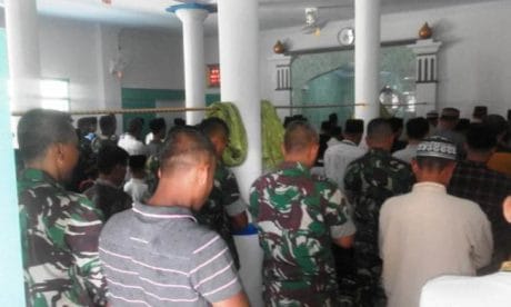 Sholat Jumat Terakhir Satgas TMMD Pemalang di Jatiroyom