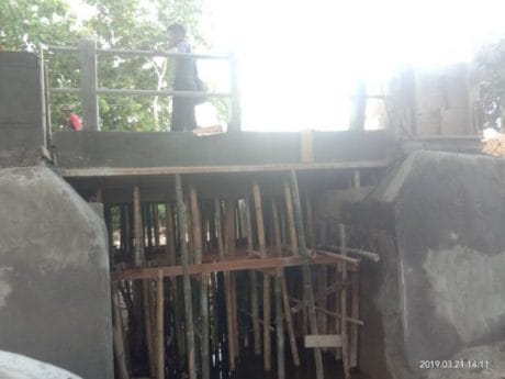 Jembatan yang di bangun oleh personil satgas TMMD di desa Lallatang