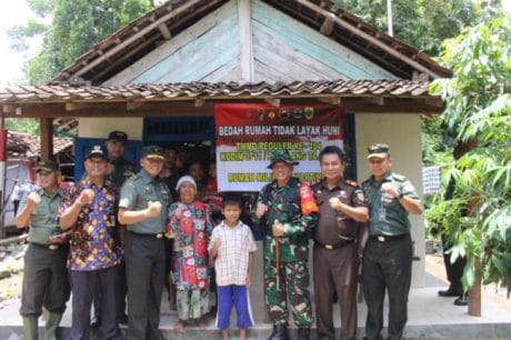 Kunjungi Rumah Mbok Kartini, Jenderal Bintang Satu Sterad Mengaku Puas