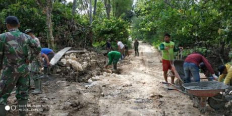 “AKTIVITAS DI LOKASI TMMD”