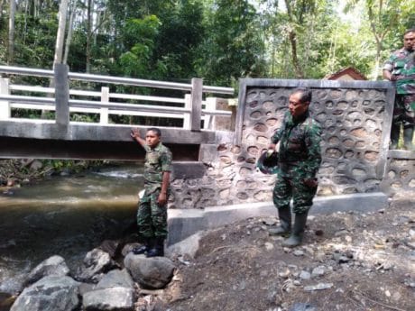 Komandan Satgas TMMD Ke 104 Kodim 0824/Jember Yakinkan Seluruh Krgiatan Selesai Pengerjaannya