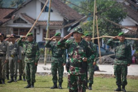 Untuk Menjamin Kelancaran Upacara Penutupan TMMD Ke 104 Kodim 0824/Jember Dilaksanakan Gladi 2 Kali