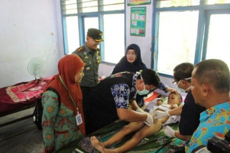 Danrem Wijayakusuma Support Bocah-bocah di Sunat Massal TMMD Pemalang