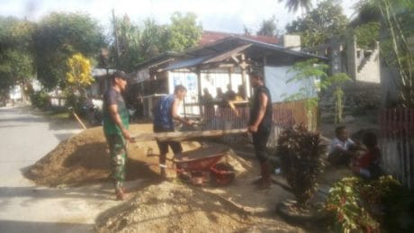 Hari Libur, Pantang Mundur