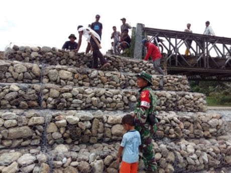 Jalan Penghubung dan Jembatan di Bakubaklu Merupakan Sangat Penting