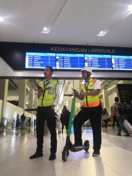 Skuter Listrik Grab Wheels Siap Meluncur di Terminal 3 Bandara Internasional Soekarno-Hatta