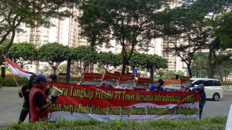 Di Duga Terlibat Suap, BEI Di Desak Keluarkan PT TBIG Dari Bursa Efek