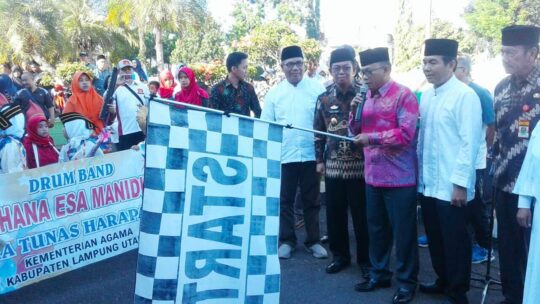 Wabup Lampura Lepasan Pawai Songsong Ramadhan 1440 H