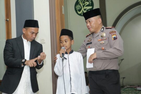 Kapolres Batang : Saatnya Perbanyak  Amal dan Ibadah