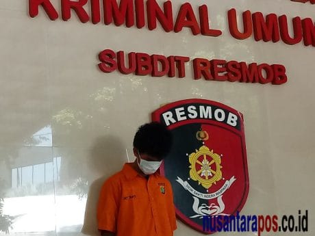 Bacok Korban Empat Kali, Tersangka Pencuri Handphone Masih Buron