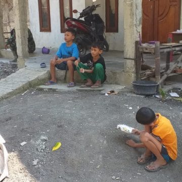 Senyum Anak Desa, Saat Melihat Satgas TMMD