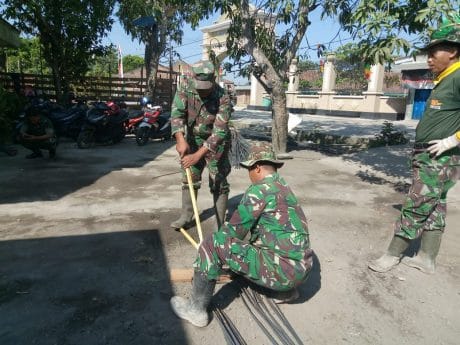 Rangkaian Besi “Produk” Tentara Dan Warga Antarkan Kemajuan Desa TMMD