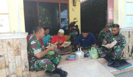 Kebersamaan Itu Tampak “Kental” di Hari Pertama Pra TMMD Kalikondang”