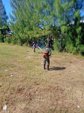 Ilalang di Lapangan Jatimulya Bersih