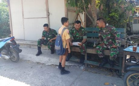 ”Saya Senang Pak Tentara Membangun Desa Kami”