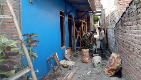”Alhamdulilah, Dibangun Pak tentara Rumah Saya Sudah Mulai Cantik